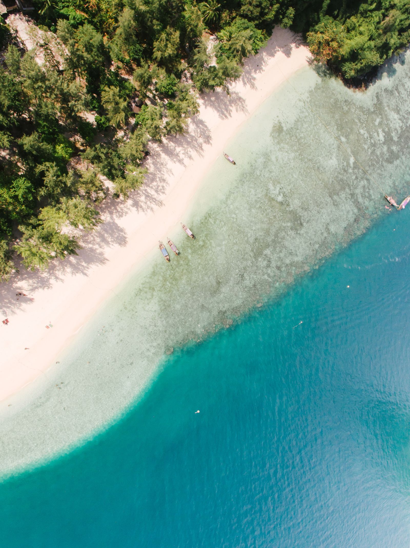 Ethan Brooke — Developers · Cuba: Harbor views with full bars: coverage where travelers actually go.
