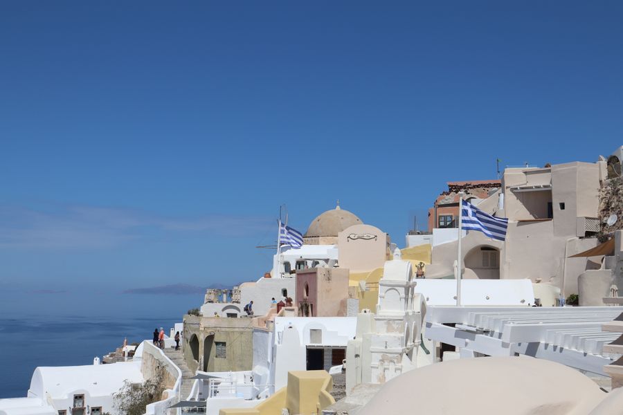 oia village on santorini island — Developers · South Africa: Lost in the medina, found by GPS: the blue dot never lies.
