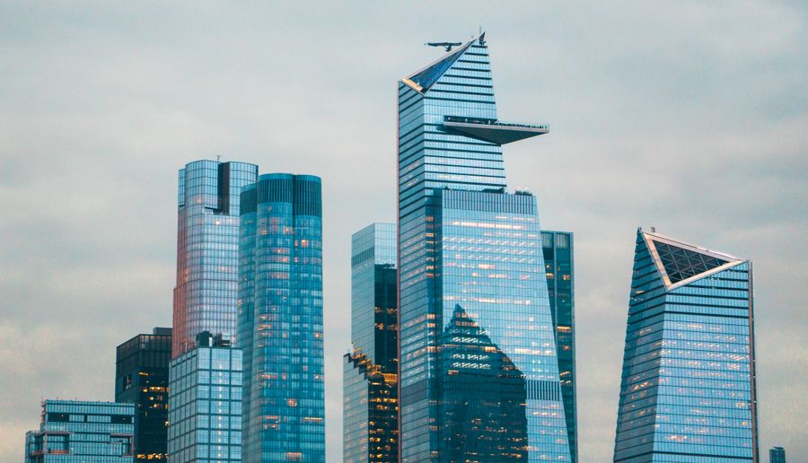 futuristic skyscrapers in midtown manhattan in new york city — Developers · Paraguay: From departure lounge to arrival hall, the data never drops.